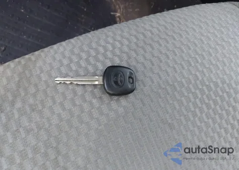 2012 Toyota Tacoma Prerunner V6 z USA, uszkodzony, nr VIN 3TMJU4GN6CM135891